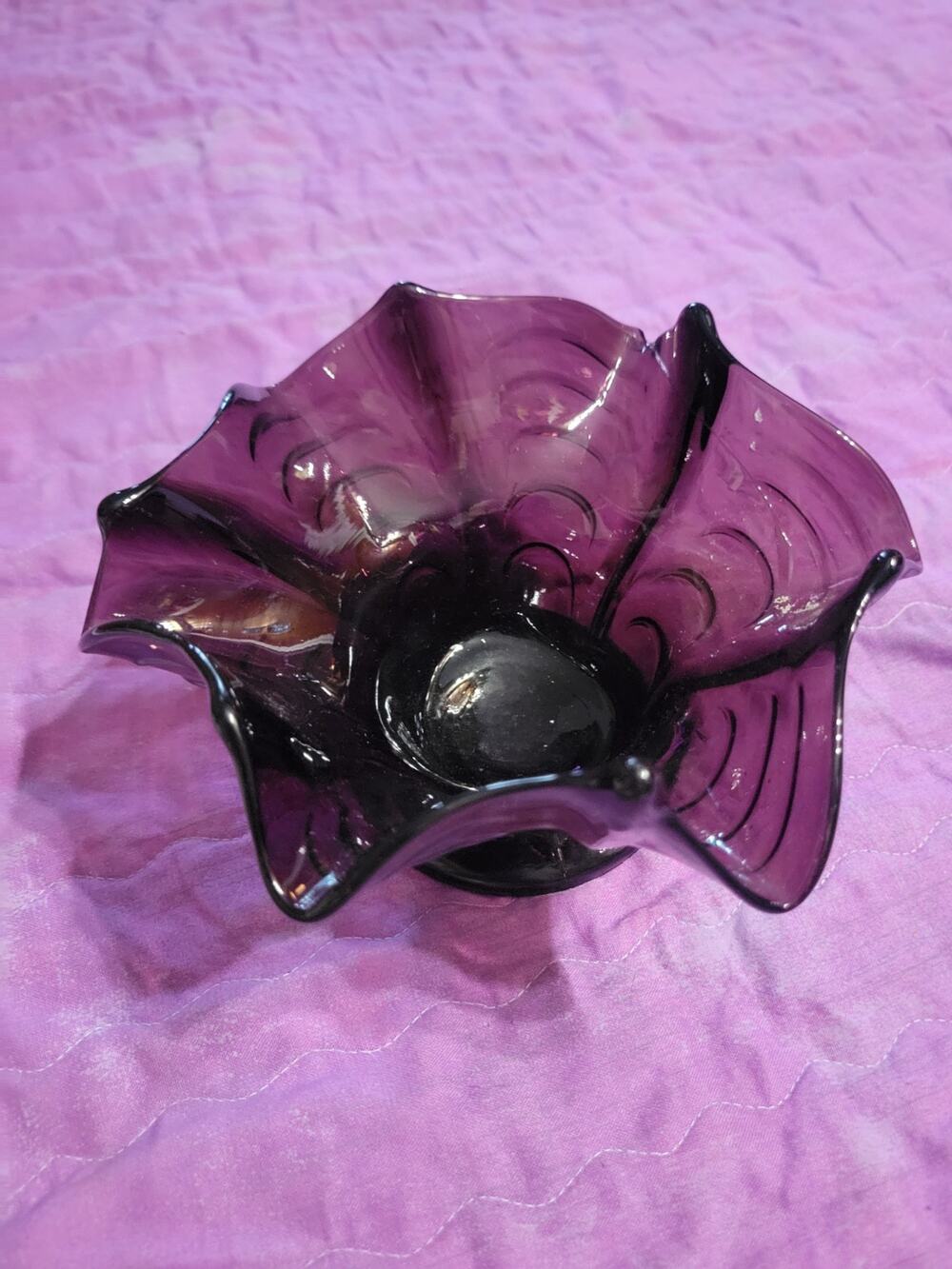 Amethyst Ribbed Small Art Glass Candy Bowl Dish